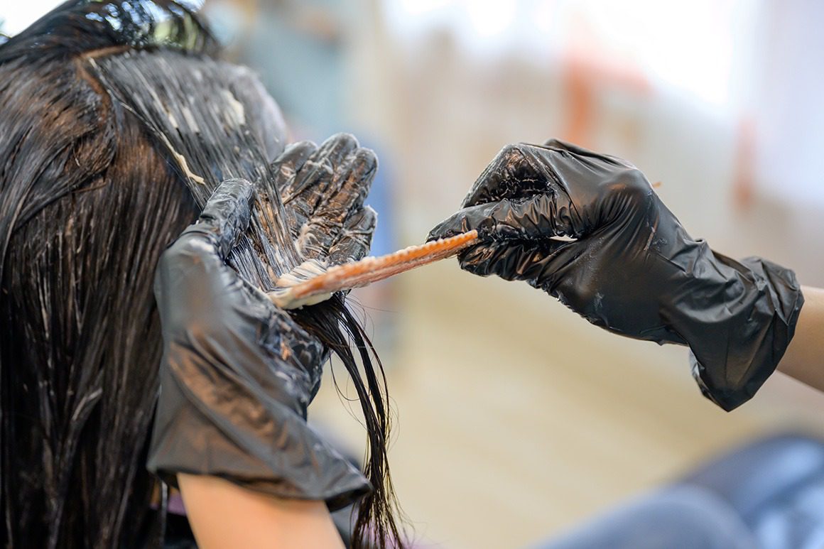 AMMPS alerte : lissage capillaire à l’acide glyoxylique, attention aux reins