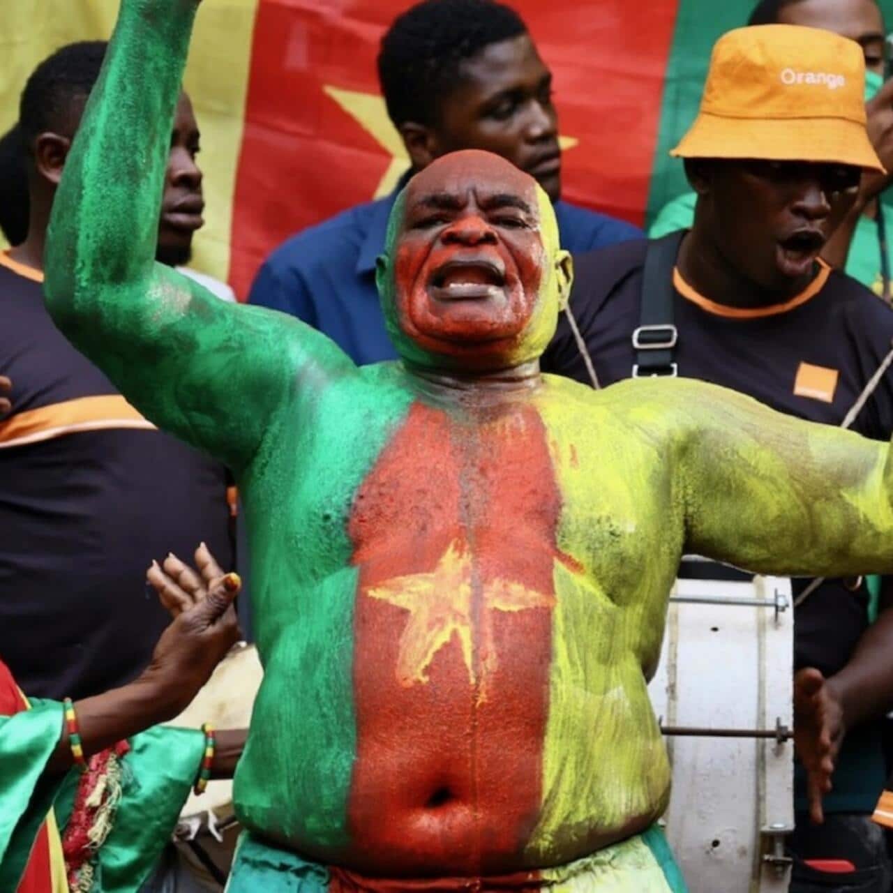 Pression sur Ngando Pickett : le superfan des Lions Indomptables refuse de céder
