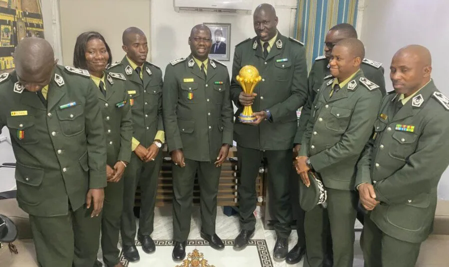 De la Présidence à la prison de Rebeuss : la CAN poursuit sa tournée symbolique