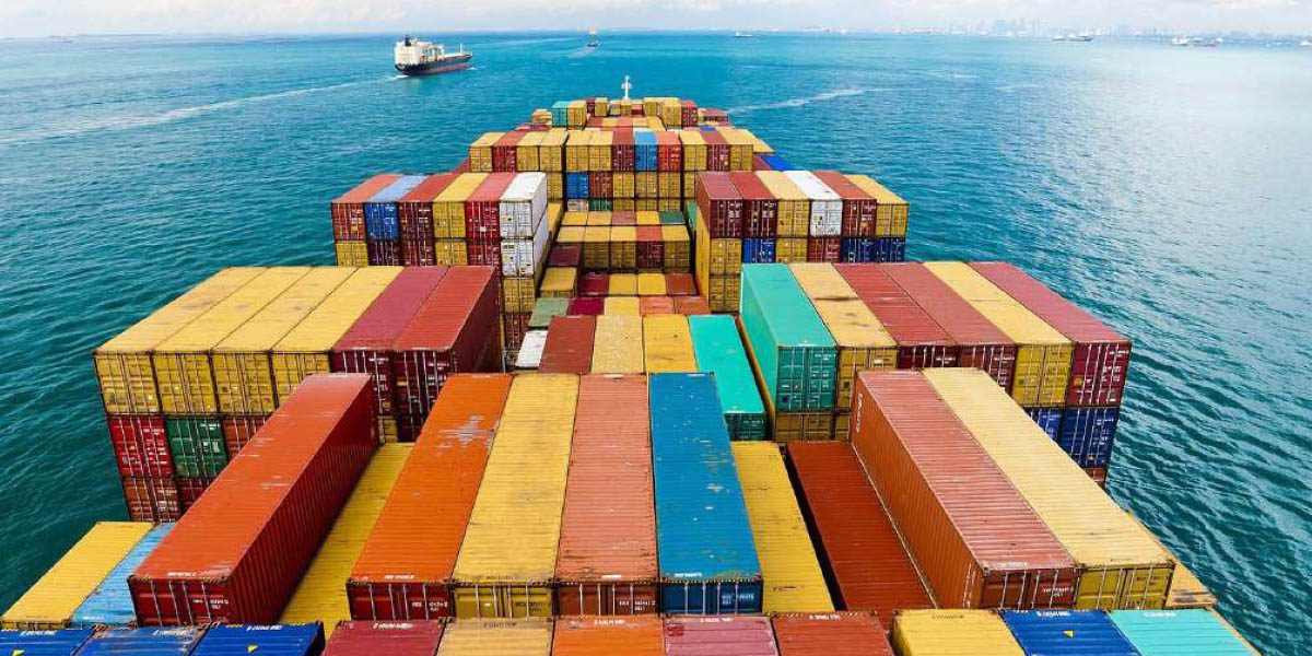 Echanges extérieurs : le déficit commercial s’alourdit de 15,8% en 2025