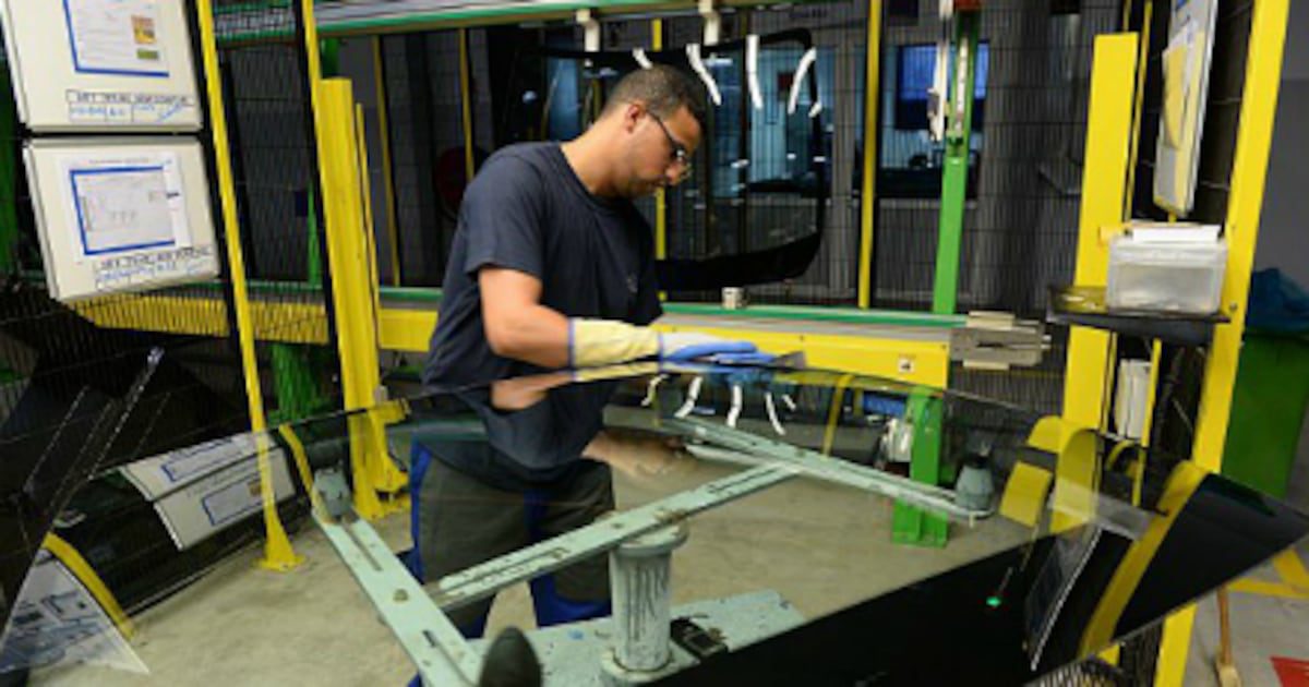 Saint-Gobain Sekurit transfère vers Kénitra l’essentiel du retravail européen du vitrage automobile
