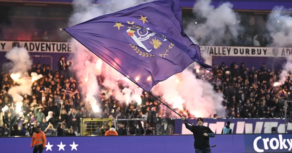 Un ancien adjoint d&rsquo;Anderlecht sur la liste restreinte des Mauves pour devenir entraîneur