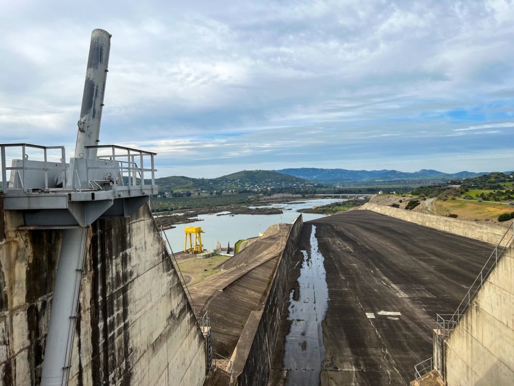 Inondations à Ksar El Kébir : Le barrage Al Wahda à l’épreuve des fortes pluies