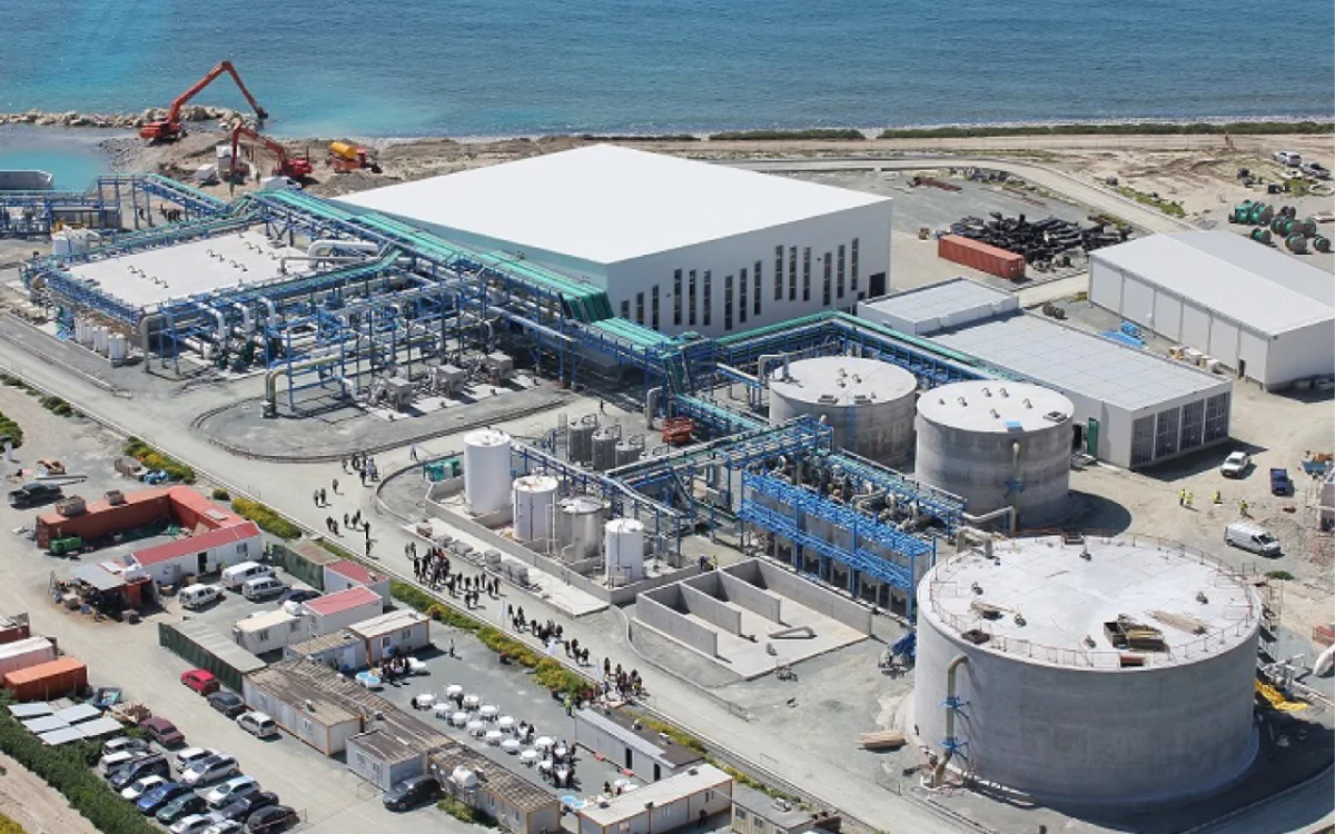 L’eau dessalinisée au Maroc : une bombe à retardement financière ?