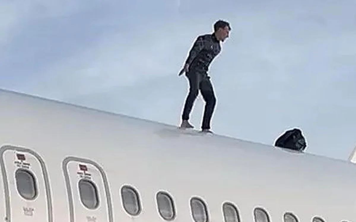 Valence : un Marocain grimpe sur le toit d’un avion et perturbe un vol vers Amsterdam